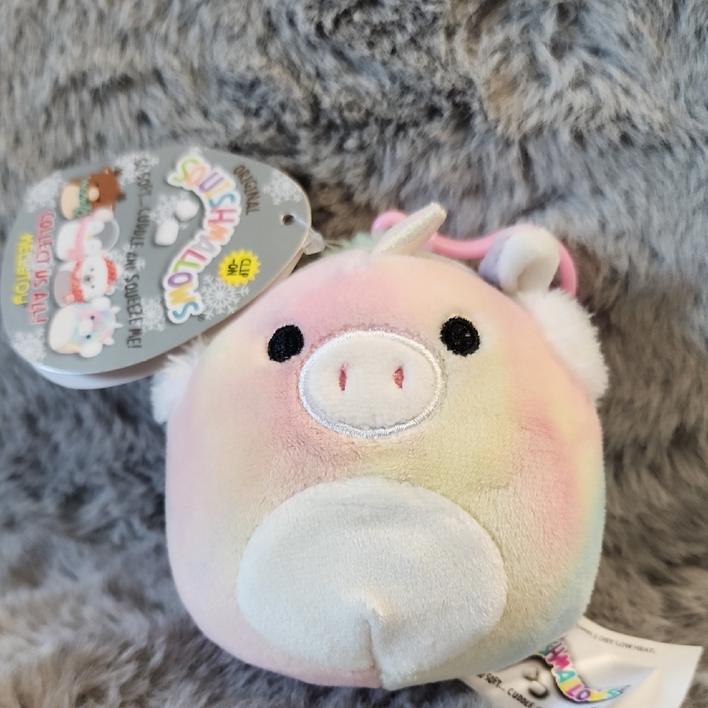 NWT Squishmallows Esmeralda The Unicorn Clip-on‎ Christmas Squad